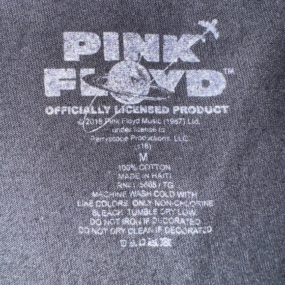 Pink Floyd licensed ladies cut black T shirt. Dark side of the Moon Size M. VGUC - Picture 3 of 7